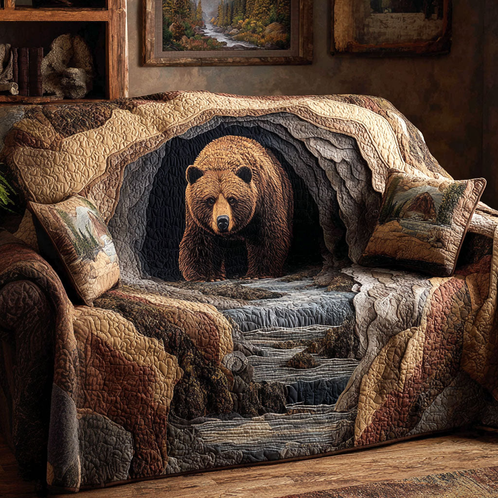 Bear from the Canyon Quilted Sofa Cover