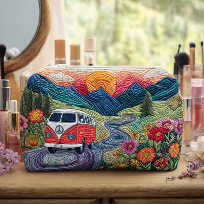 Open Horizon Quilted Toiletry Bag