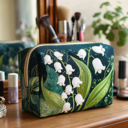 Refined Lilies Quilted Toiletry Bag
