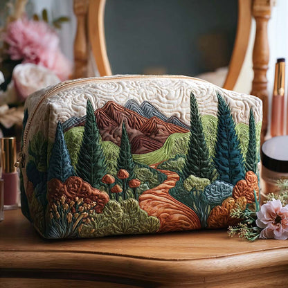 Green Quilt Quilted Toiletry Bag